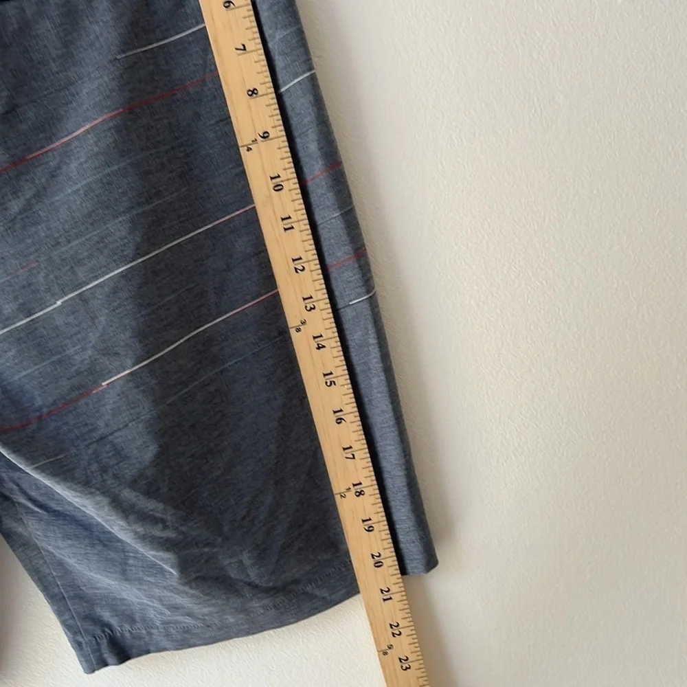 Travis Mathew Gray Board Shorts Quick-Drying Swimwear 40 Waist